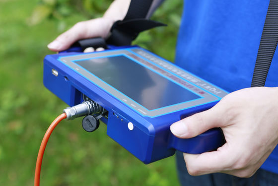 PQWT S500 মাল্টি-ফ্রিকোয়েন্সি ভূগর্ভস্থ জল সনাক্তকরণ যন্ত্র, ৮টি চ্যানেল এবং ০mV-2000mV পরিমাপের সীমা সহ